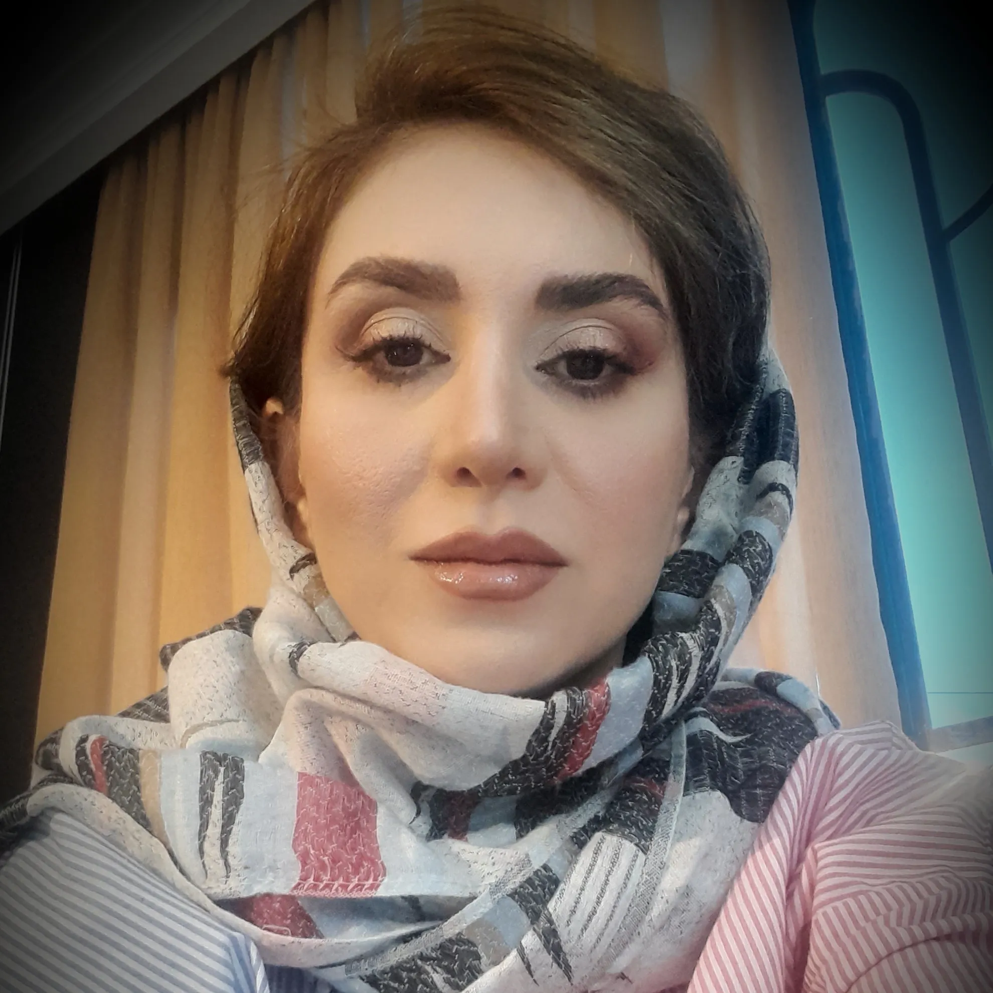 دکتر مریم حسین زاده