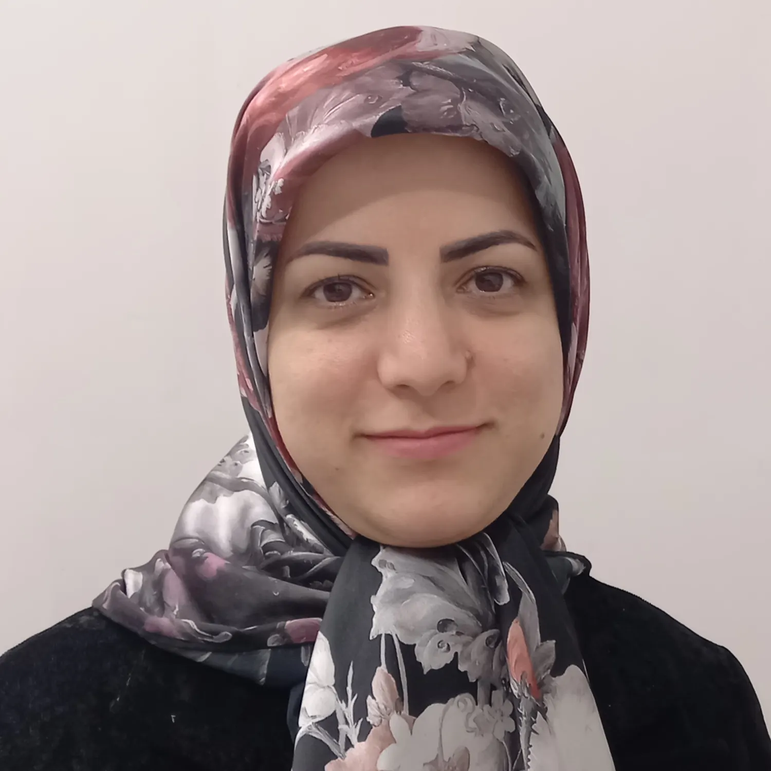 دکتر فرشته حقیقت