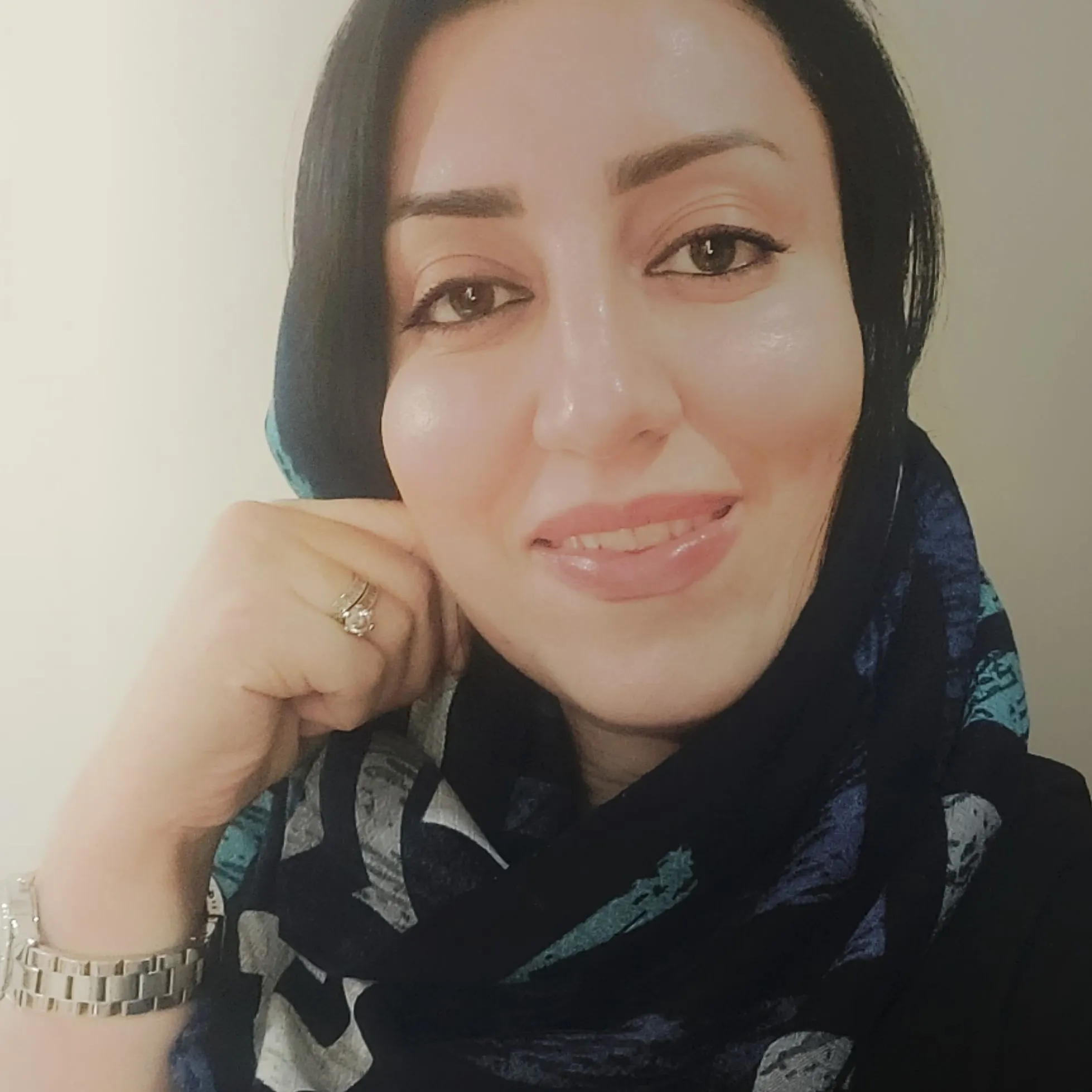 مینا بازیار