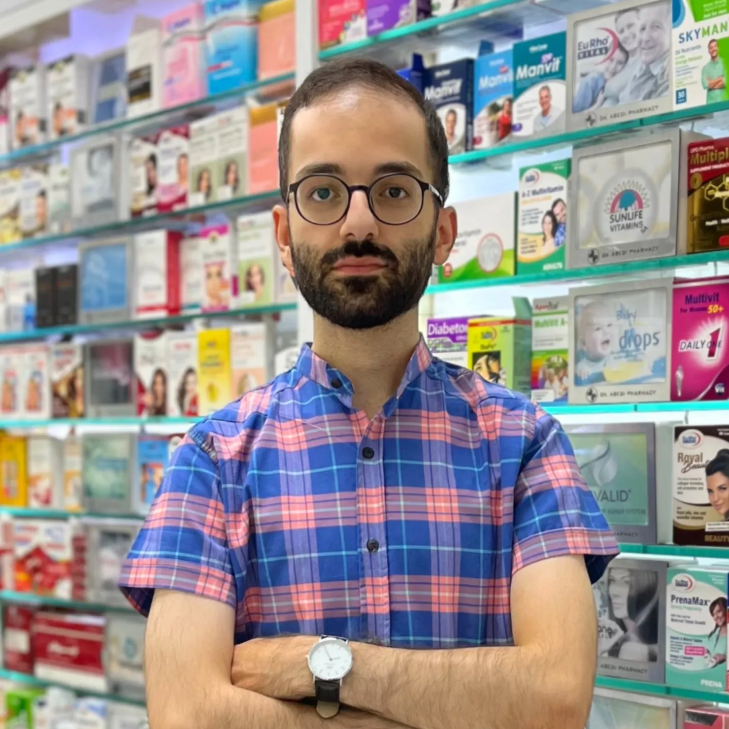 دکتر مهیار شکوهی