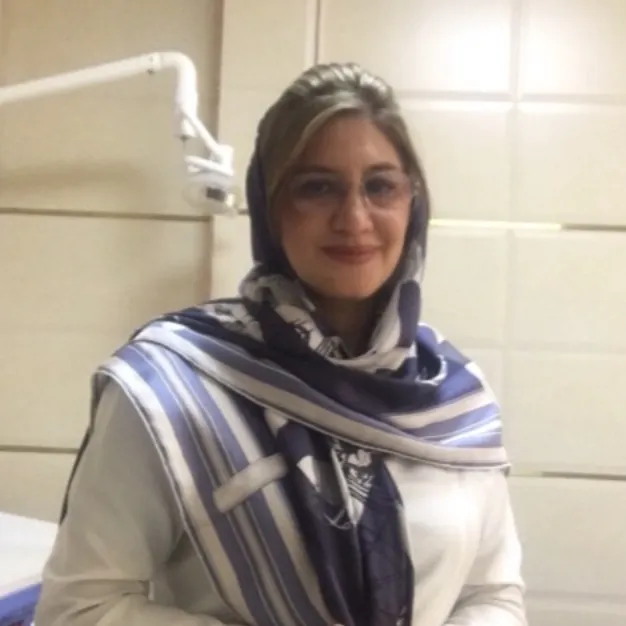 دکتر فرزانه سالاریان