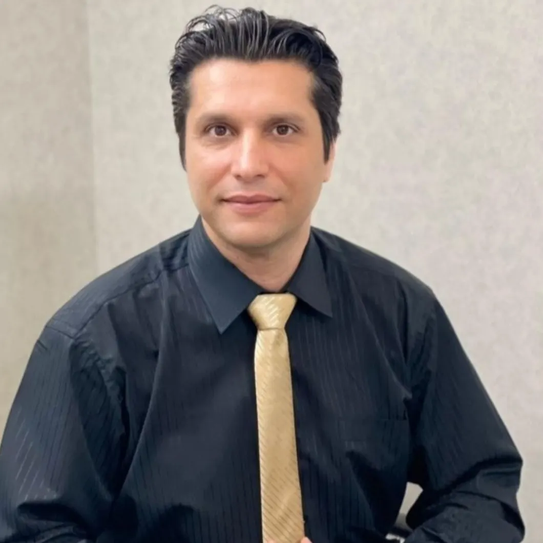 دکتر سعید حاجی رحیم خان