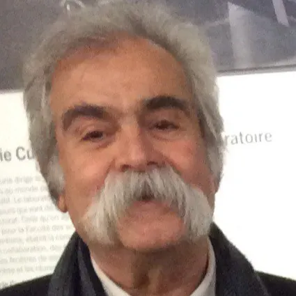 دکتر علی همتی