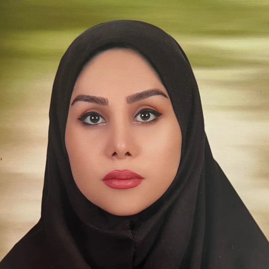 دکتر پریا داوری