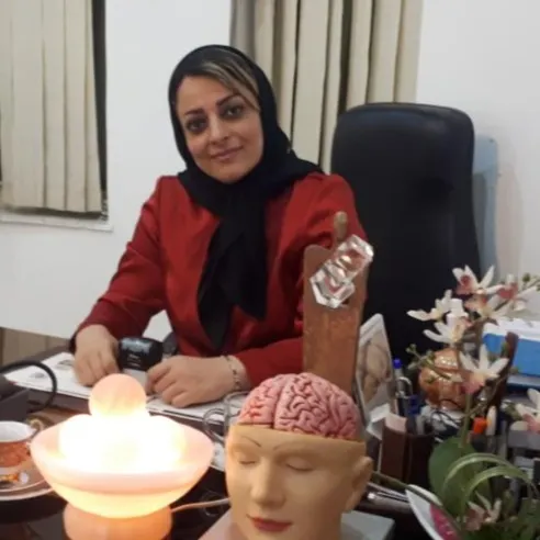 دکتر انسیه ملکدار