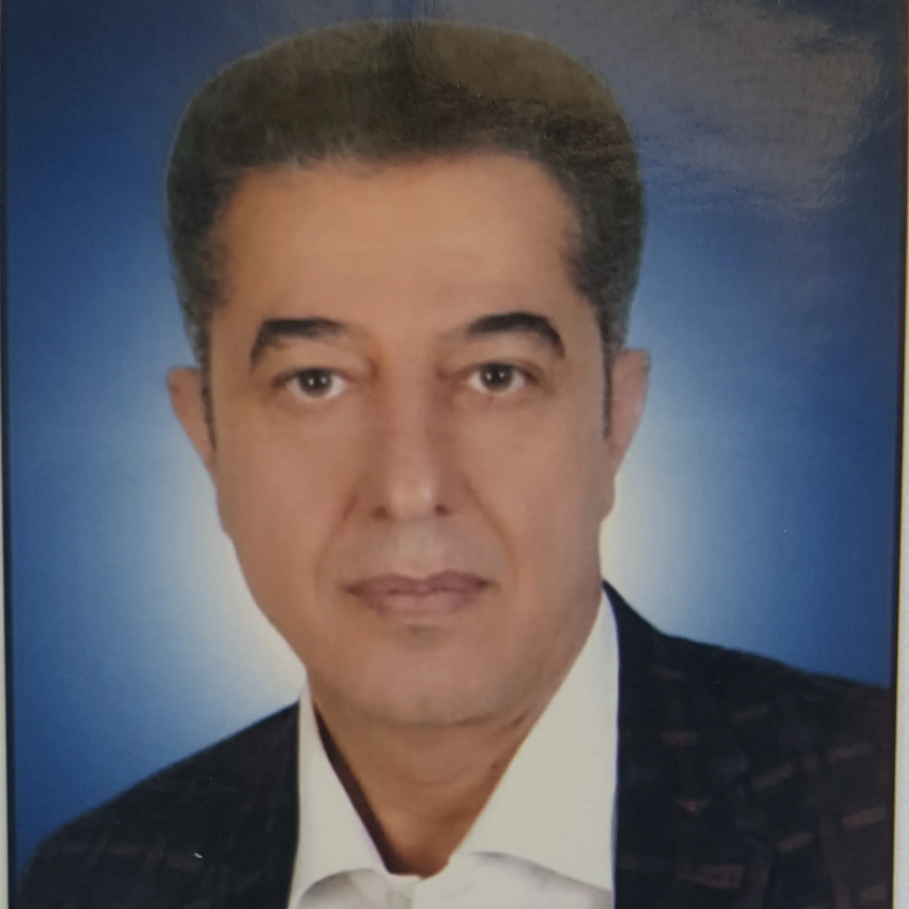 دکتر حسن شریفی خاتون آبادی