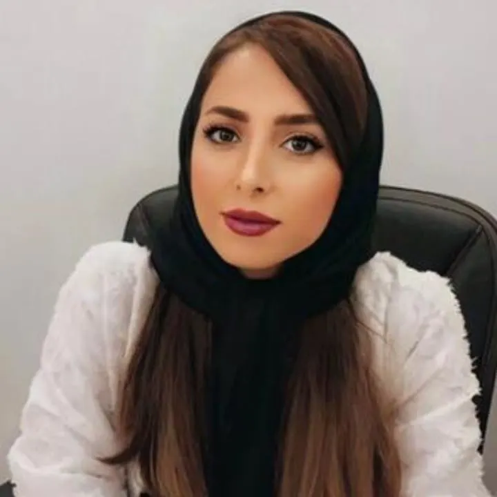 نازیلا حسنیانی