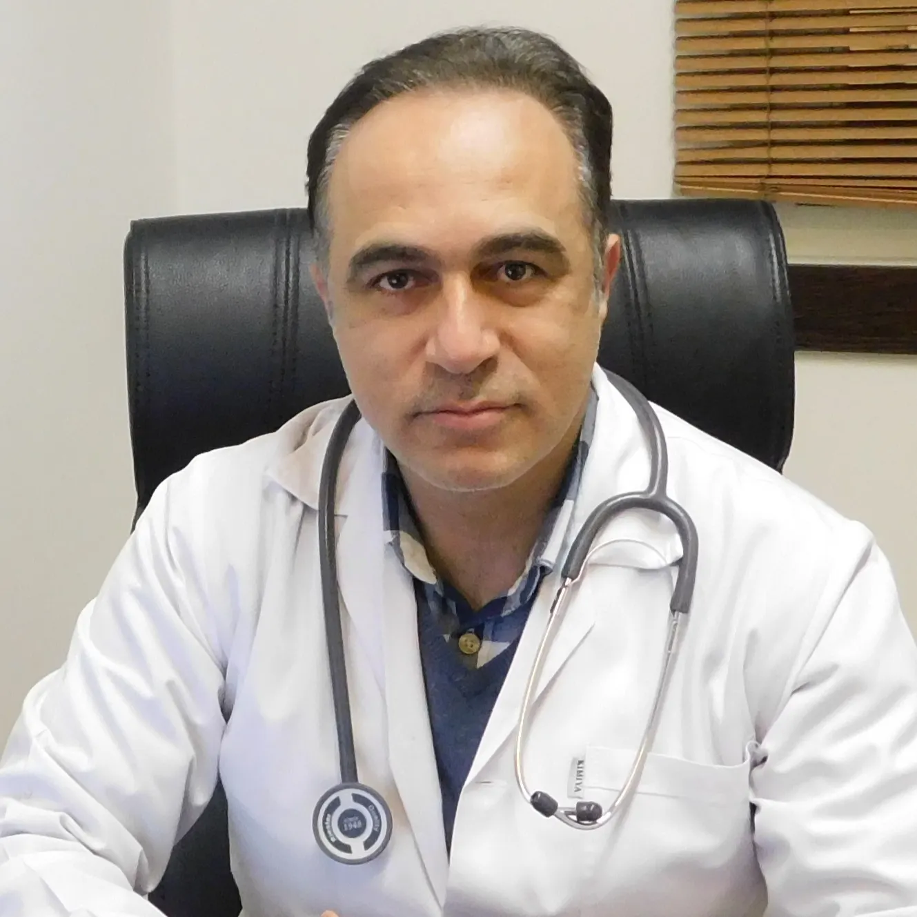 دکتر فرهاد فیضی