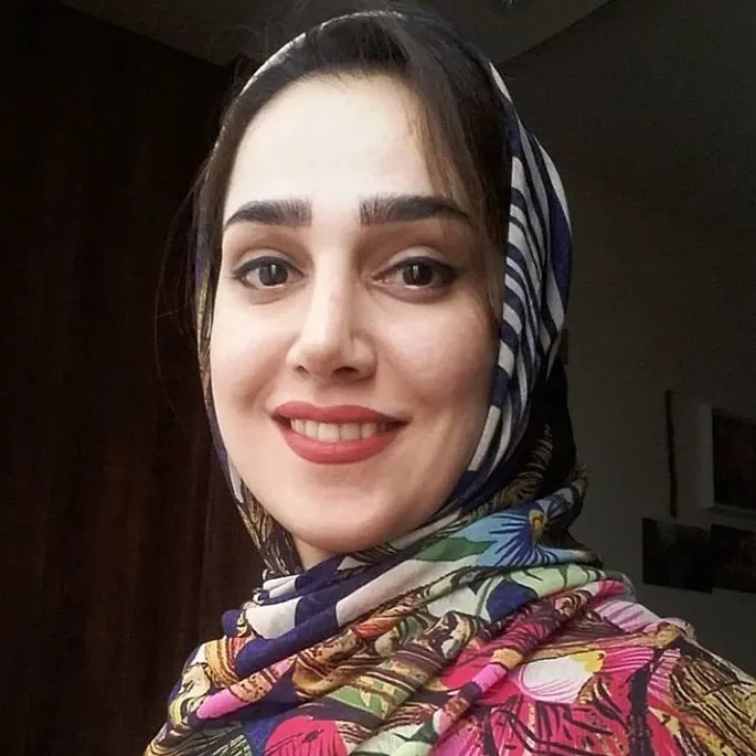 راضیه امیدی
