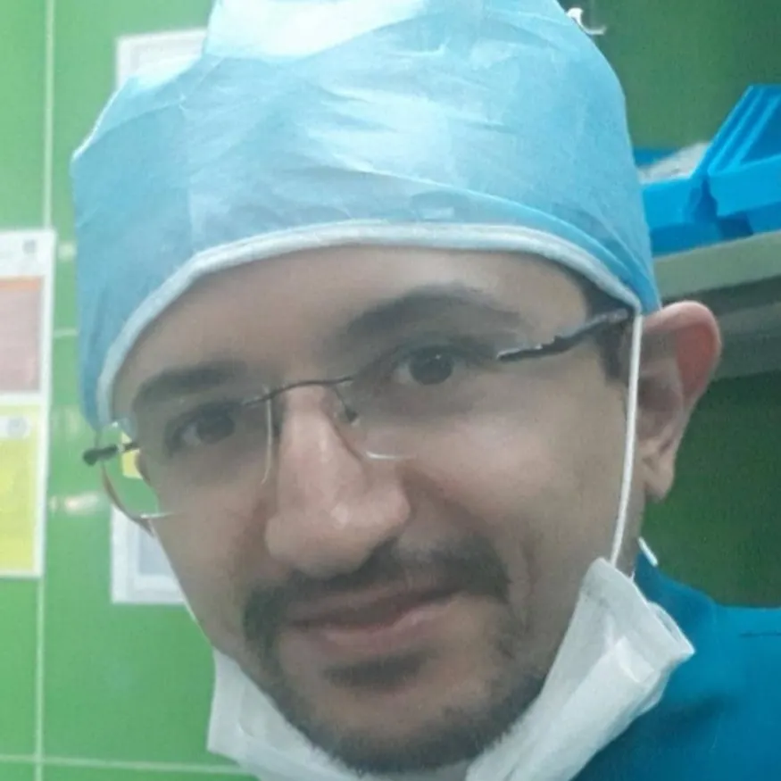 دکتر بابک نکوئی