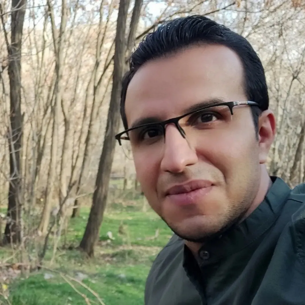 دکتر میلاد خزایی