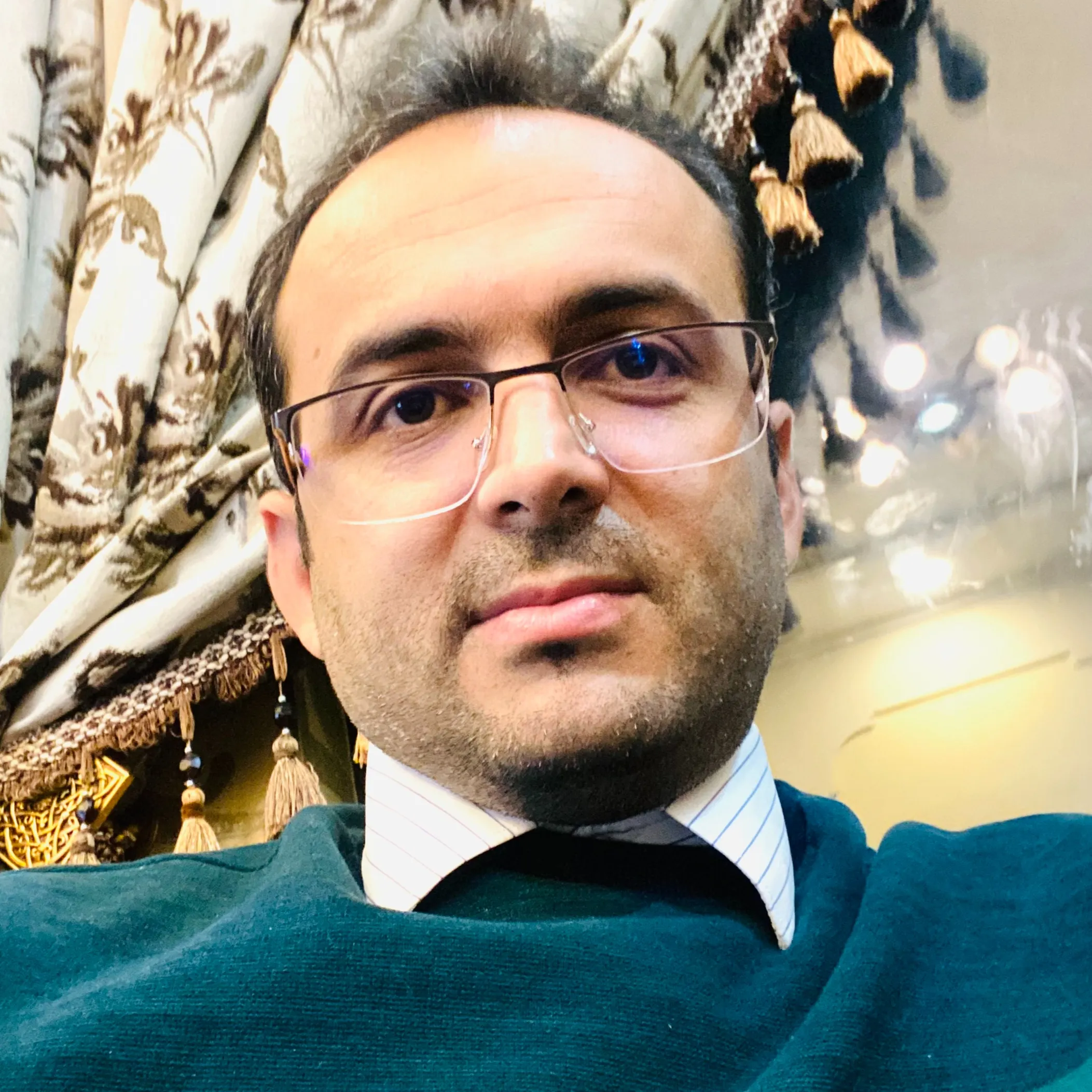 دکتر علی رمضانی نژاد