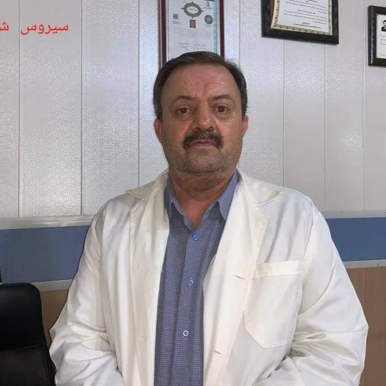 دکتر سیروس شاهپوری