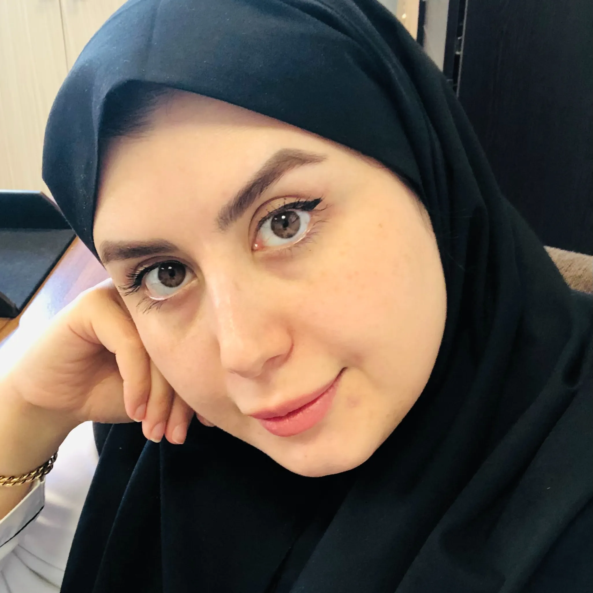 دکتر نرگس رنجپور اردهائی