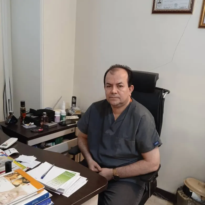 دکتر سید امیرعباس صدقی اسکوئی