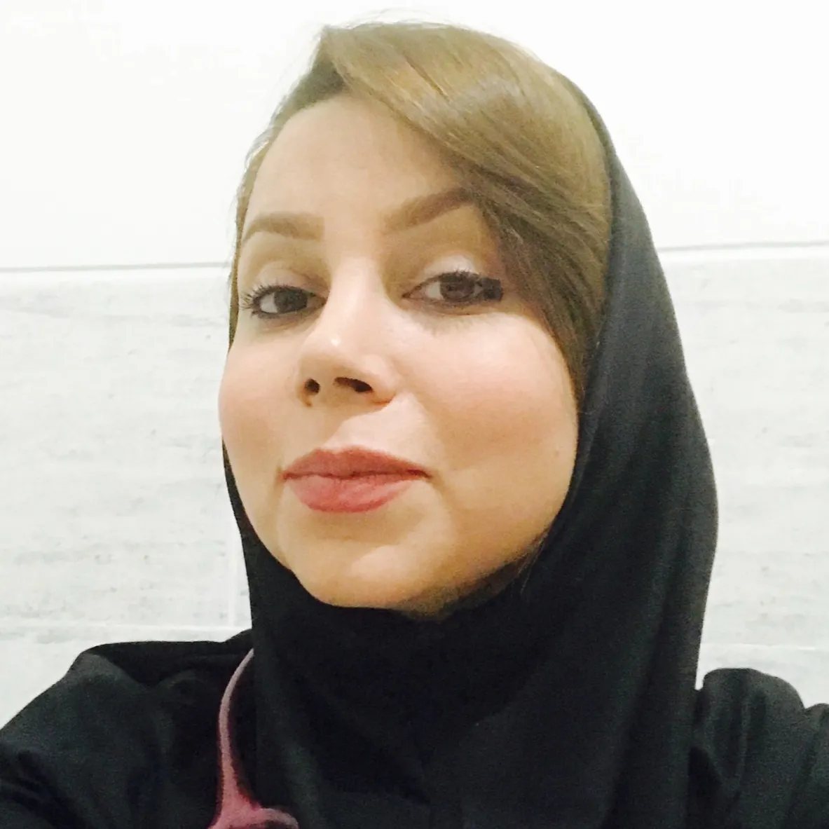 دکتر الهام مصلح