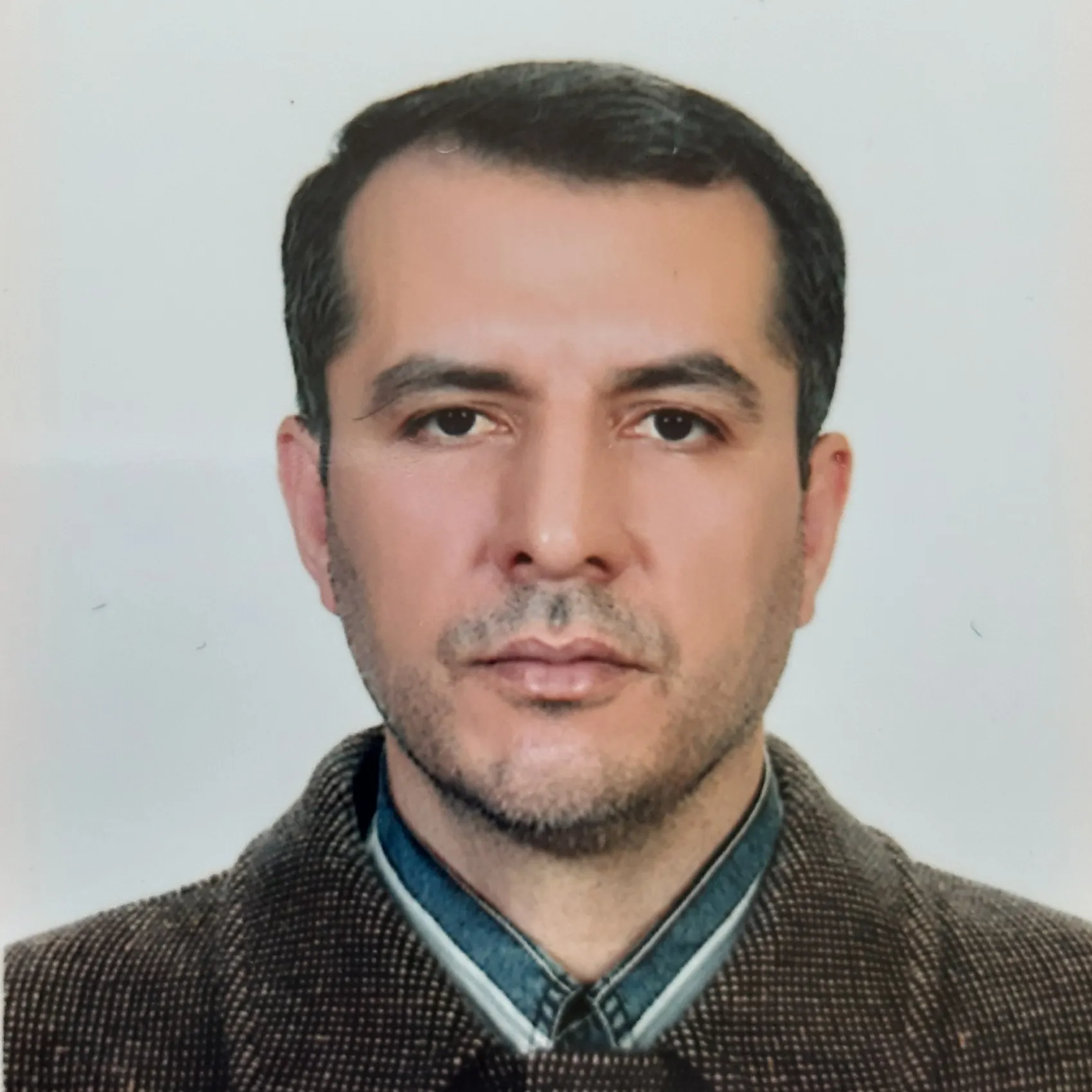 دکتر جلیل امیرزاده ایرانق