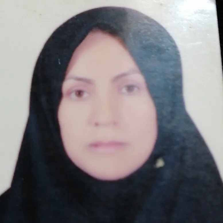 رقیه دانش‌آموز