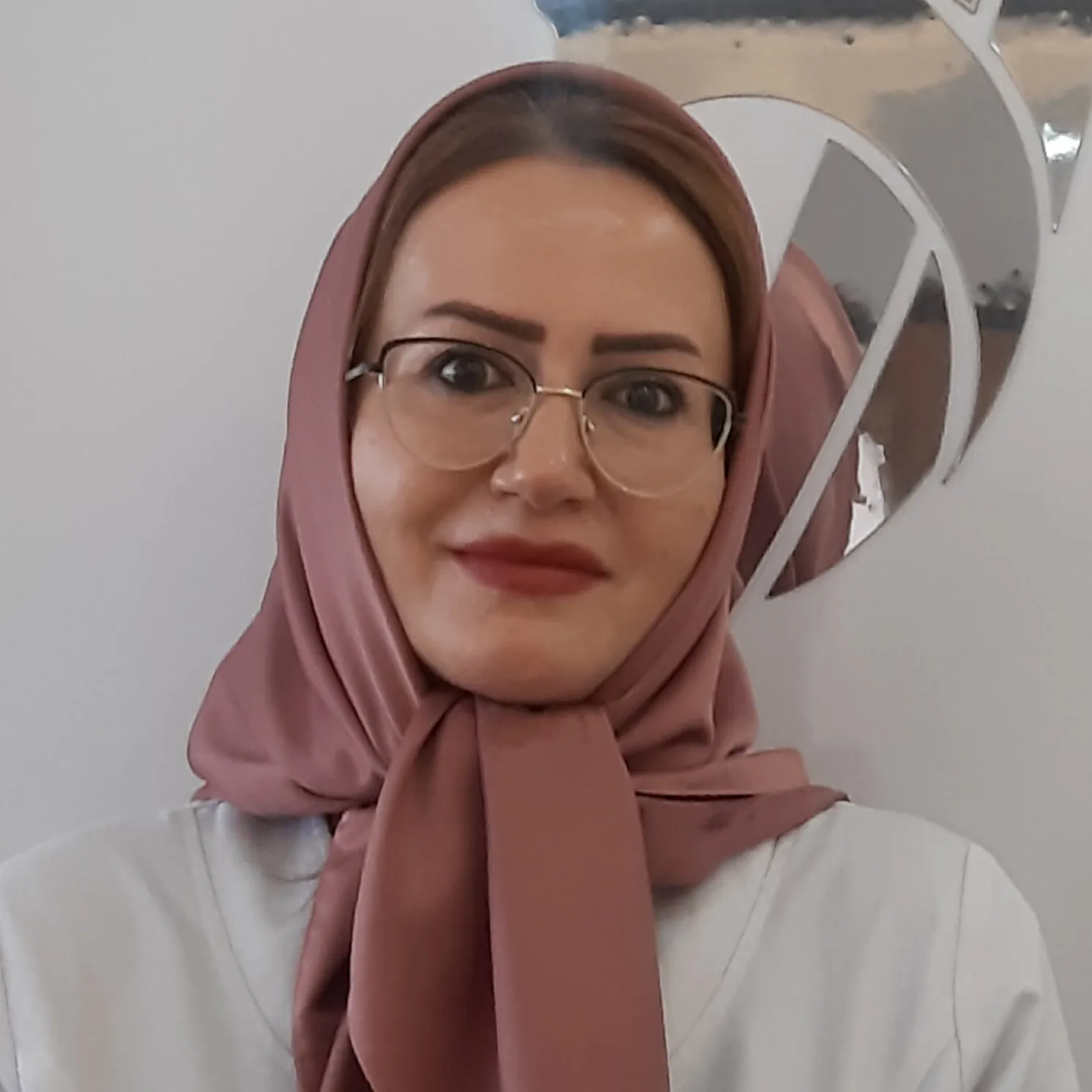 دکتر فریبا جهادی