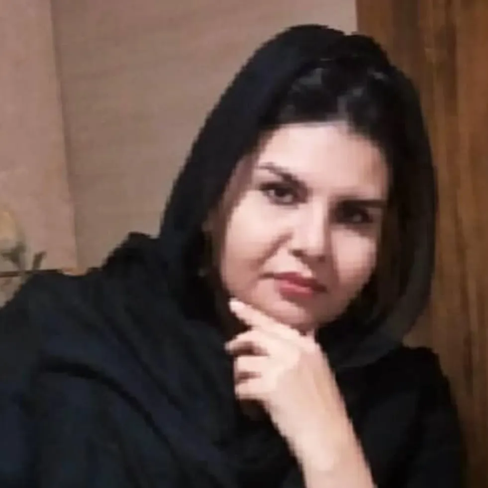 عاطفه نعمتی