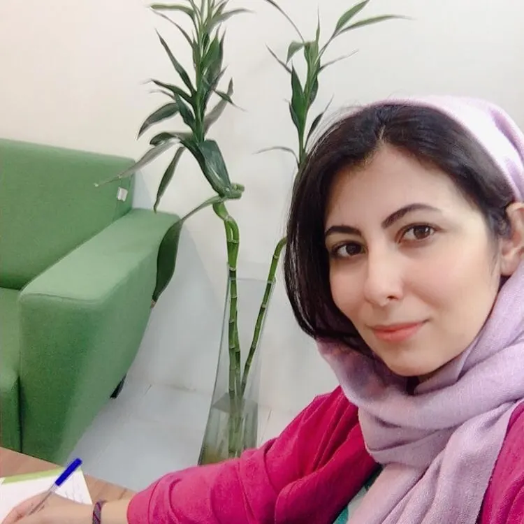 زهره خراسانی
