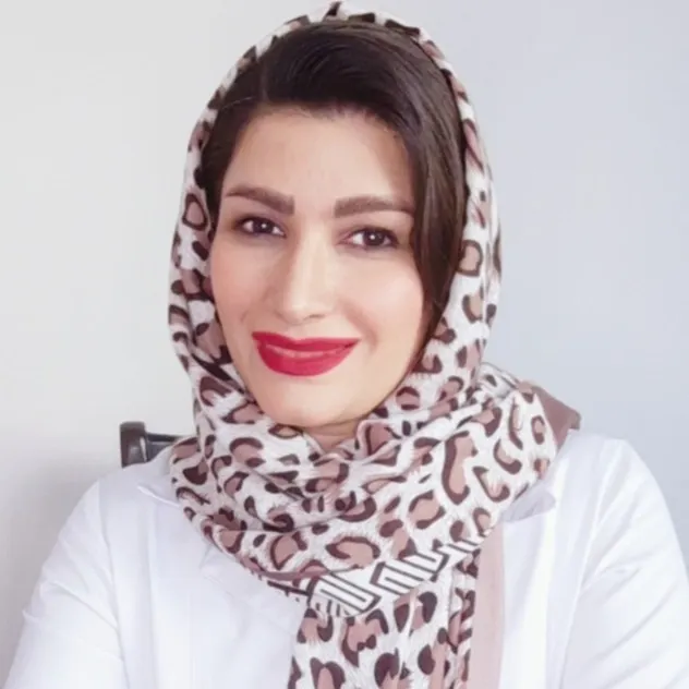 زهرا نعیمی