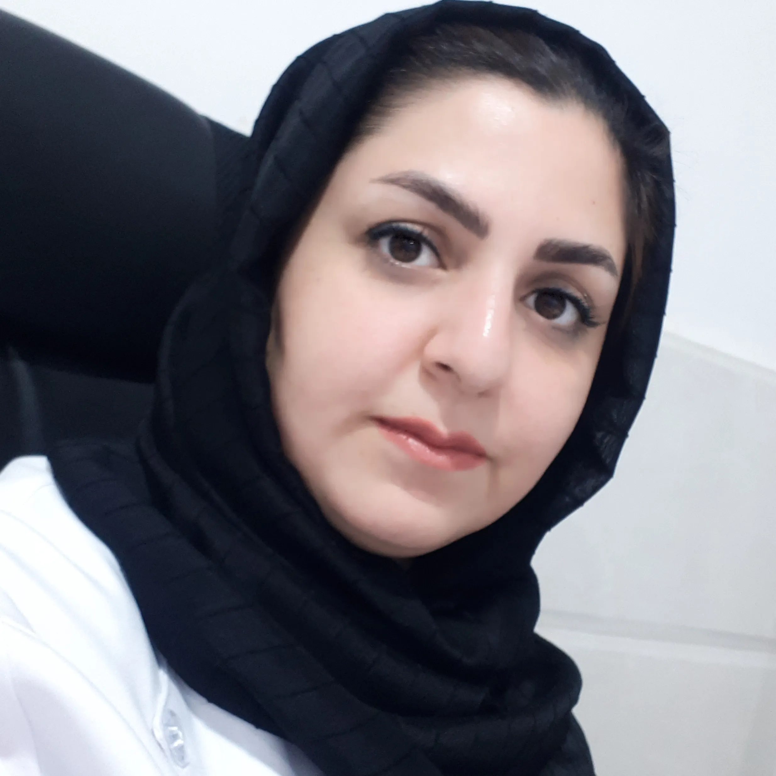 مریم شریفی