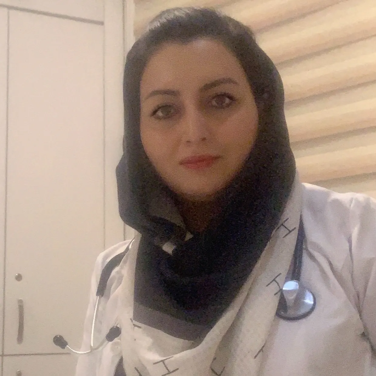 دکتر الهام بلوری