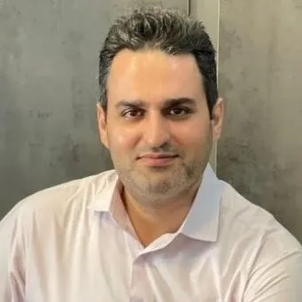 دکتر علی حقانی
