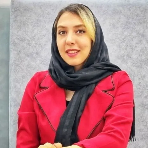 هانیه سادات حسینی