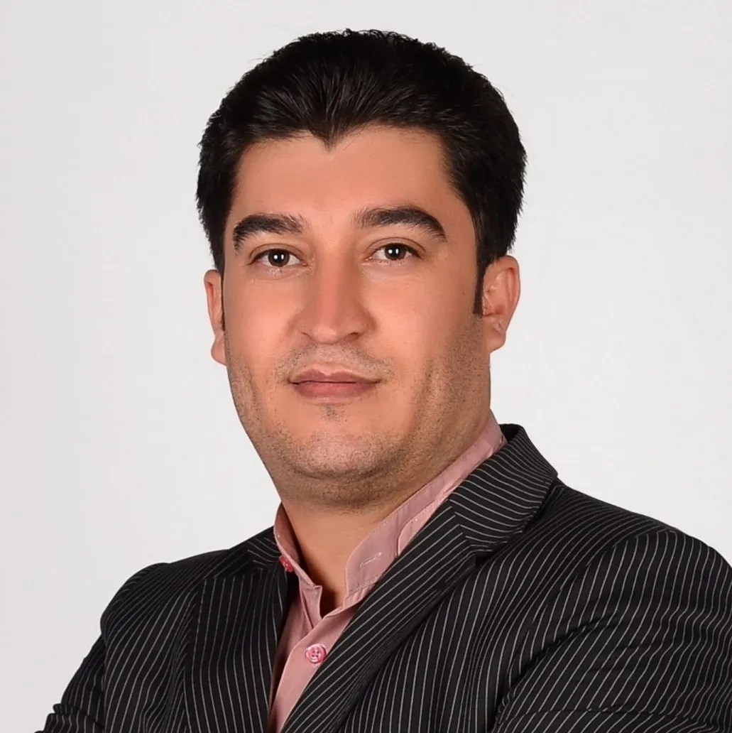 قاسم منصوری