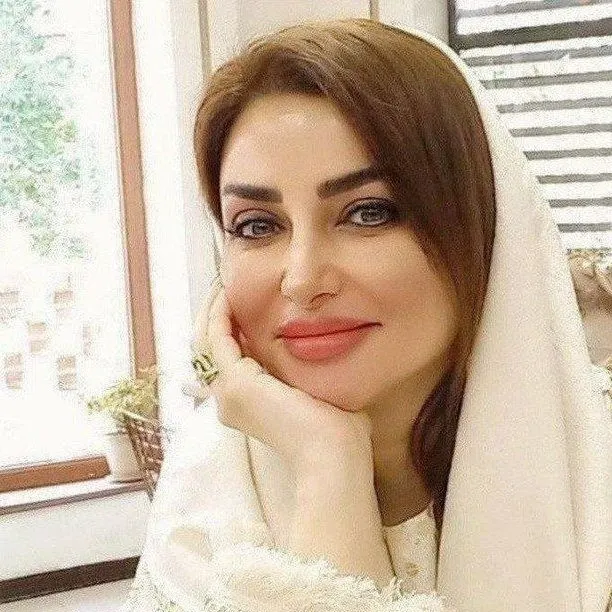 دکتر فرناز ساعدی