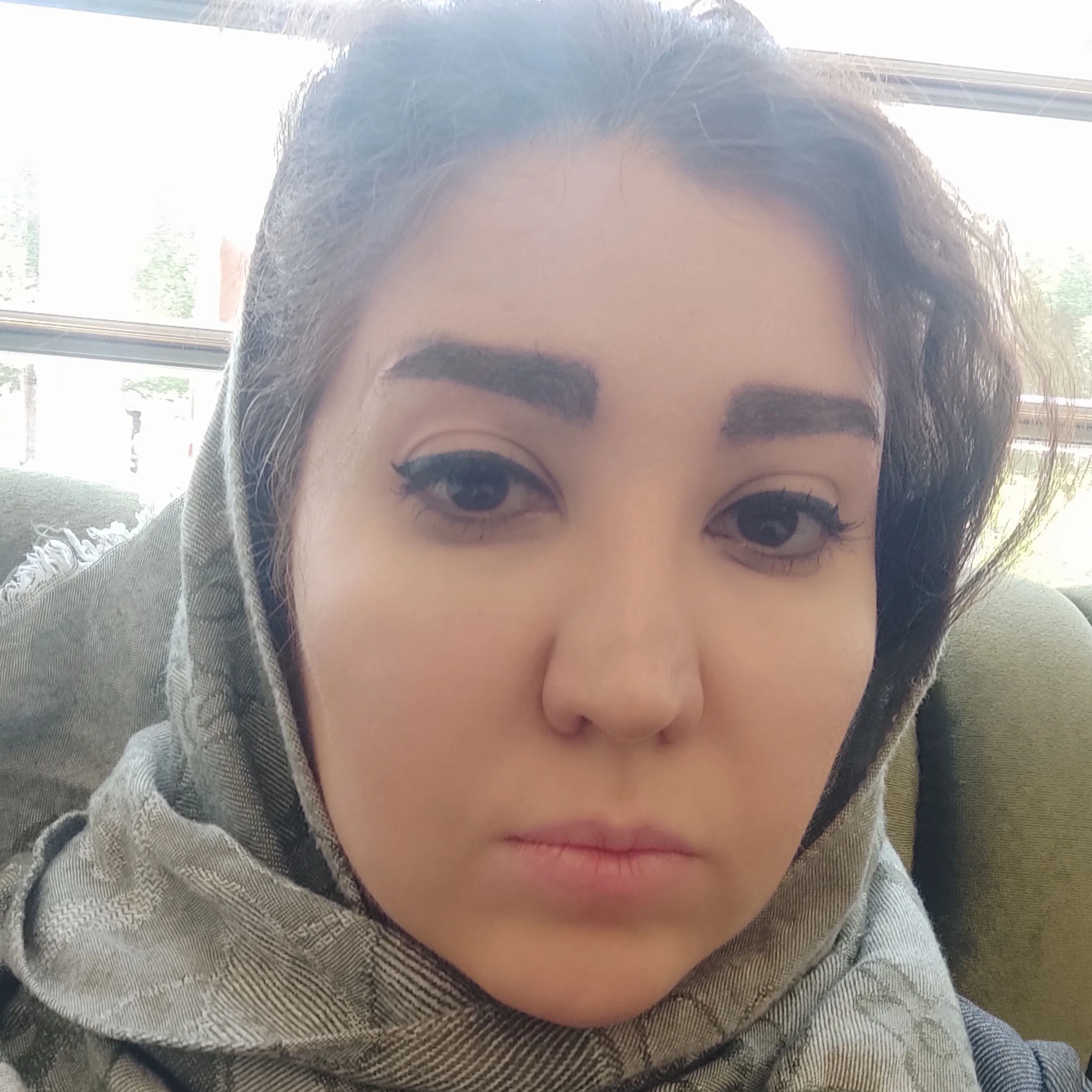 دکتر مریم رضویین