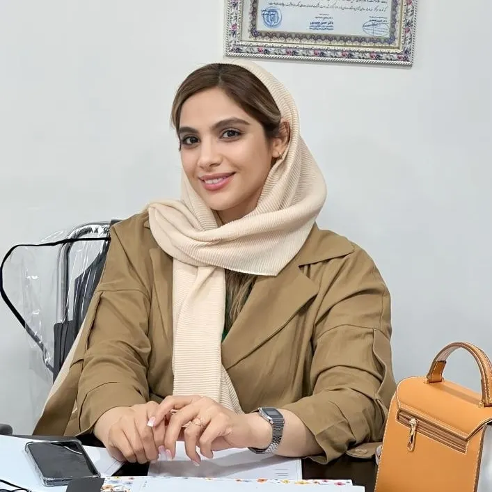 دکتر لیلا کوثری اصفهانی