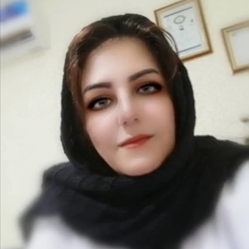 مژده حسن زاده