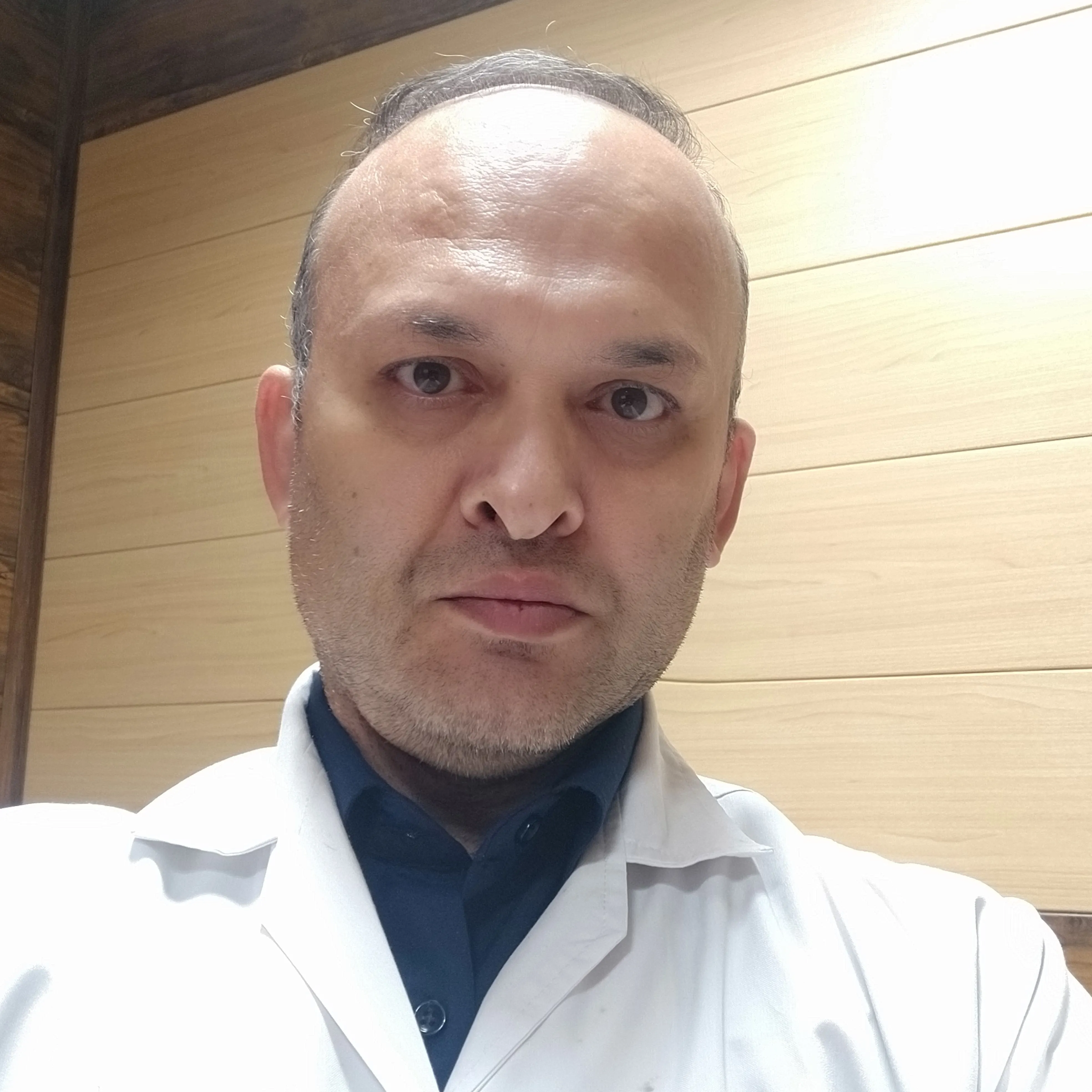 دکتر حسن کاظمی