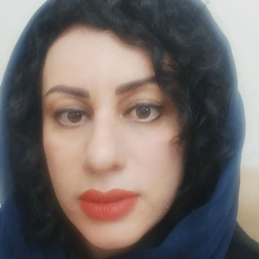 منیره فروزش