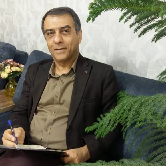 دکتر عباس شجاعتی