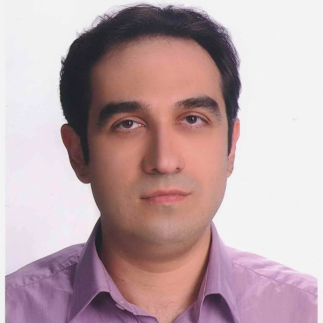 دکتر یاشار رضاعی