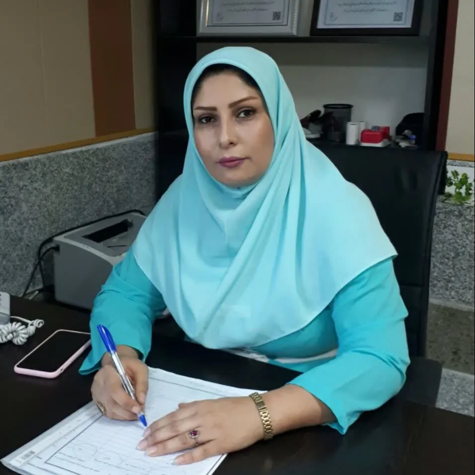 نجمه عوض پور