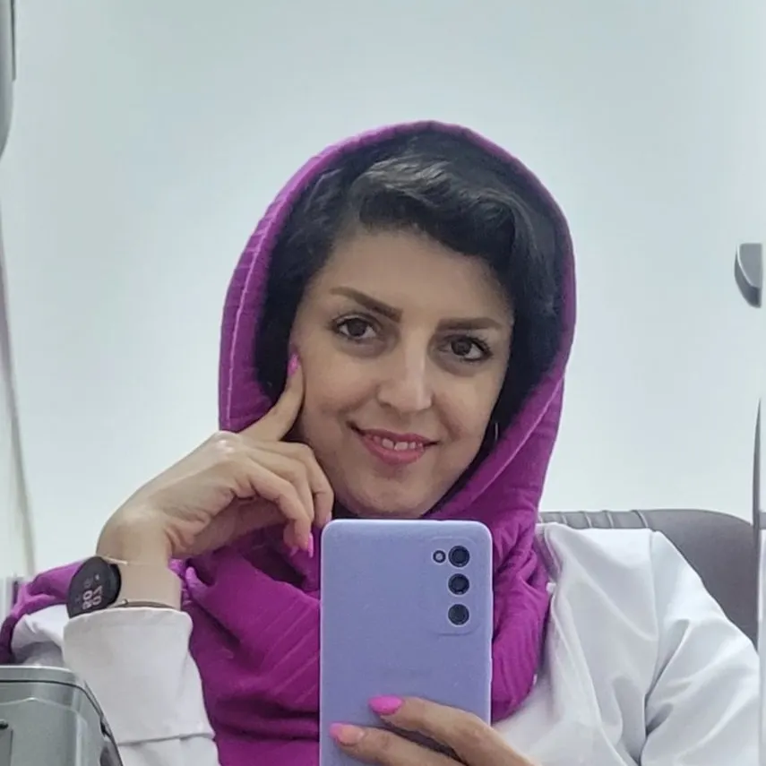 طاهره چراغی