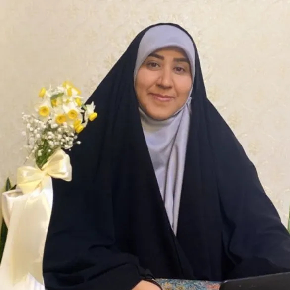 فاطمه انصاری