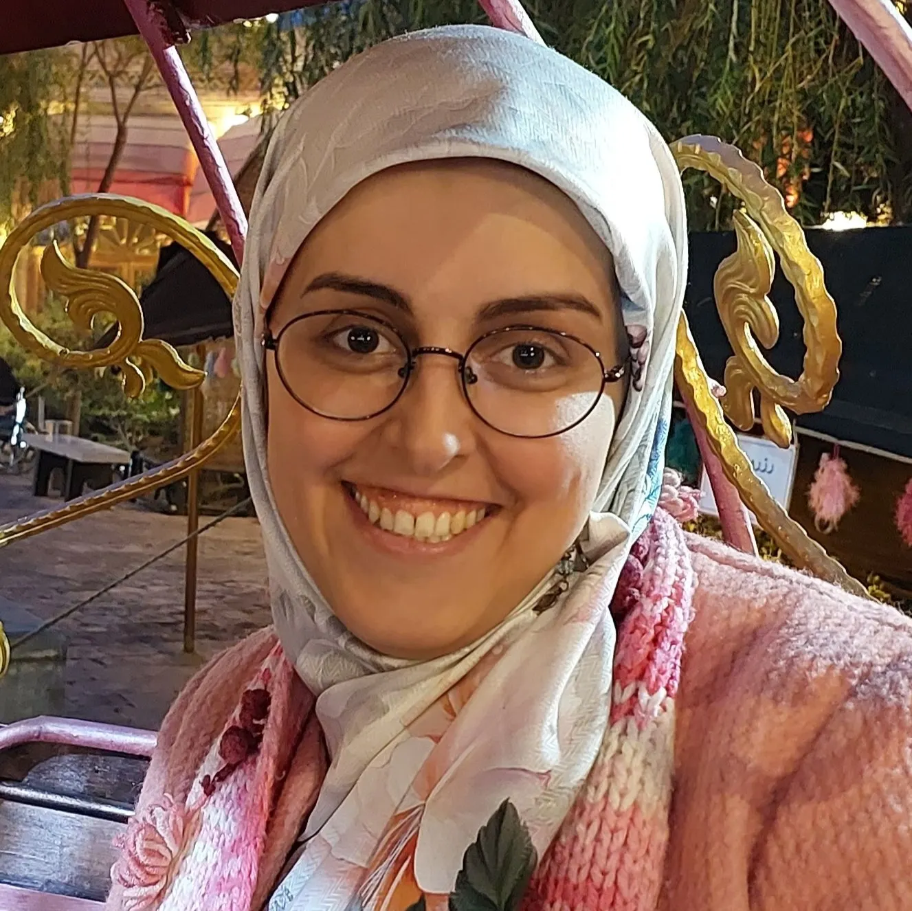 راضیه امین