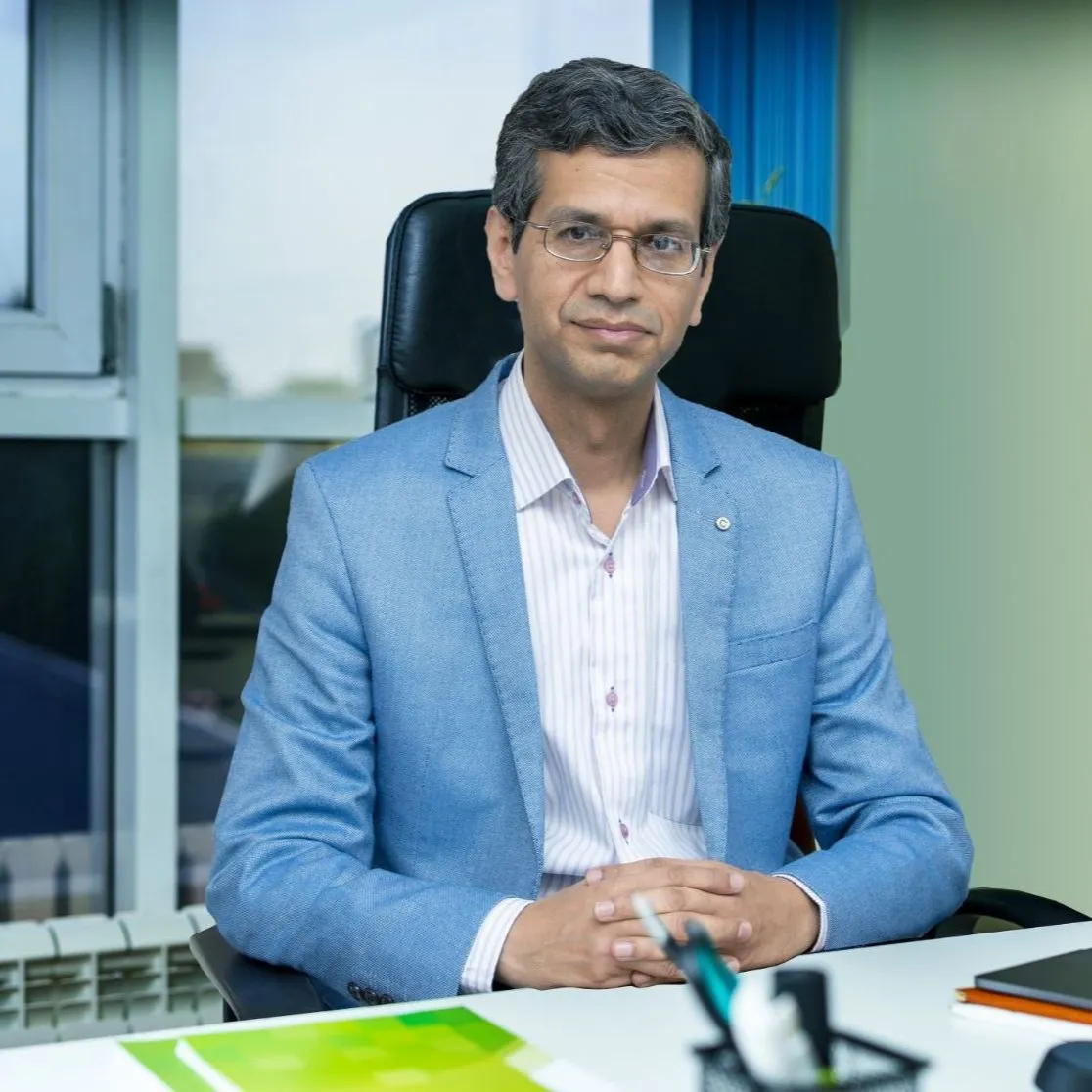 دکتر مجتبی مخملی