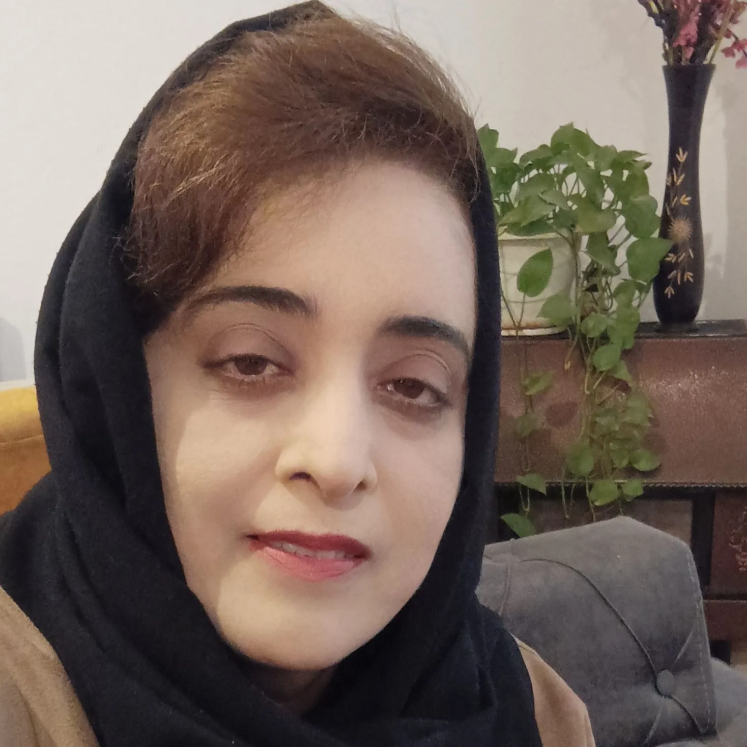 دکتر هاجر بازودار