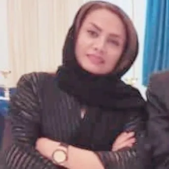 نجمه میرشکاری