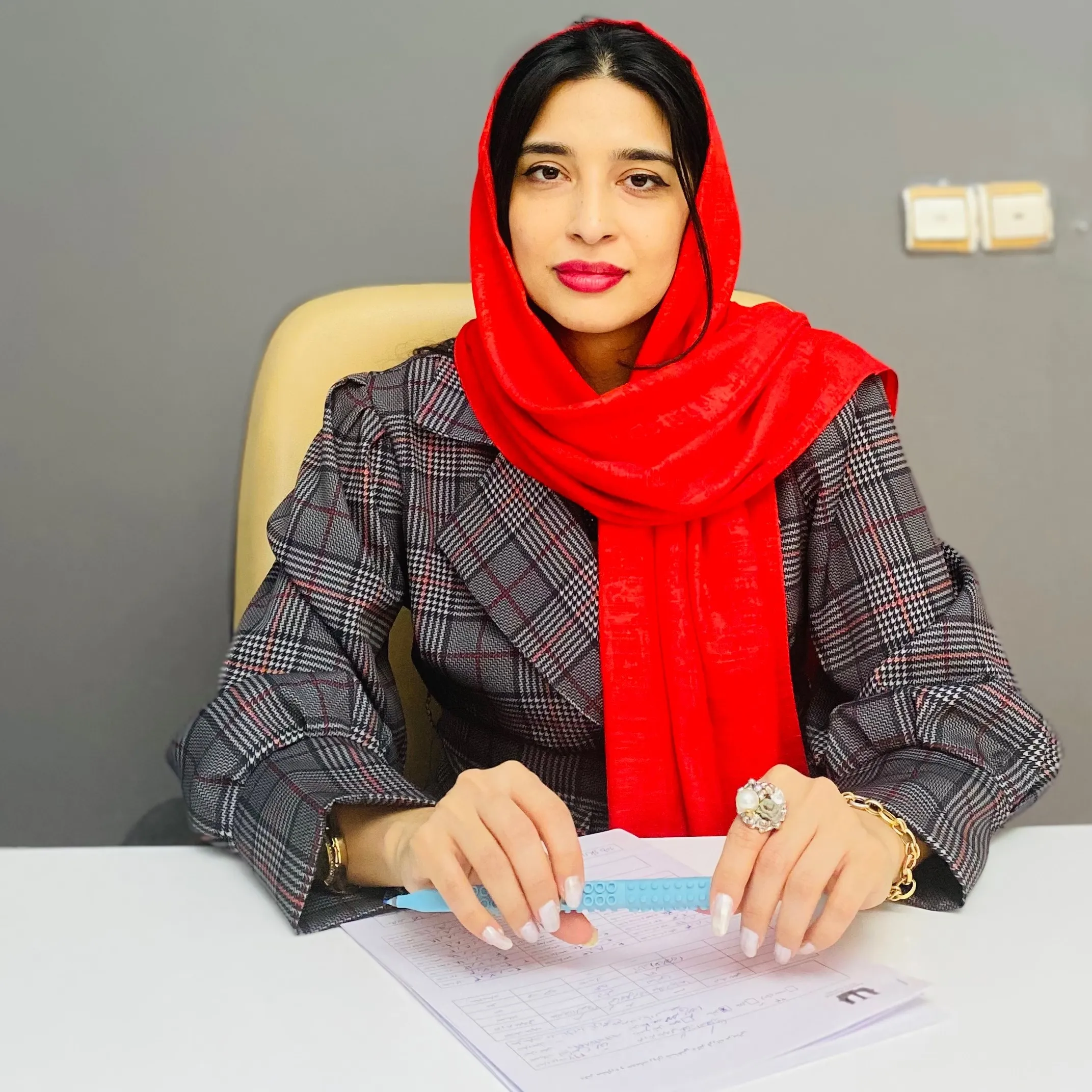 دکتر فرزانه مزینانی