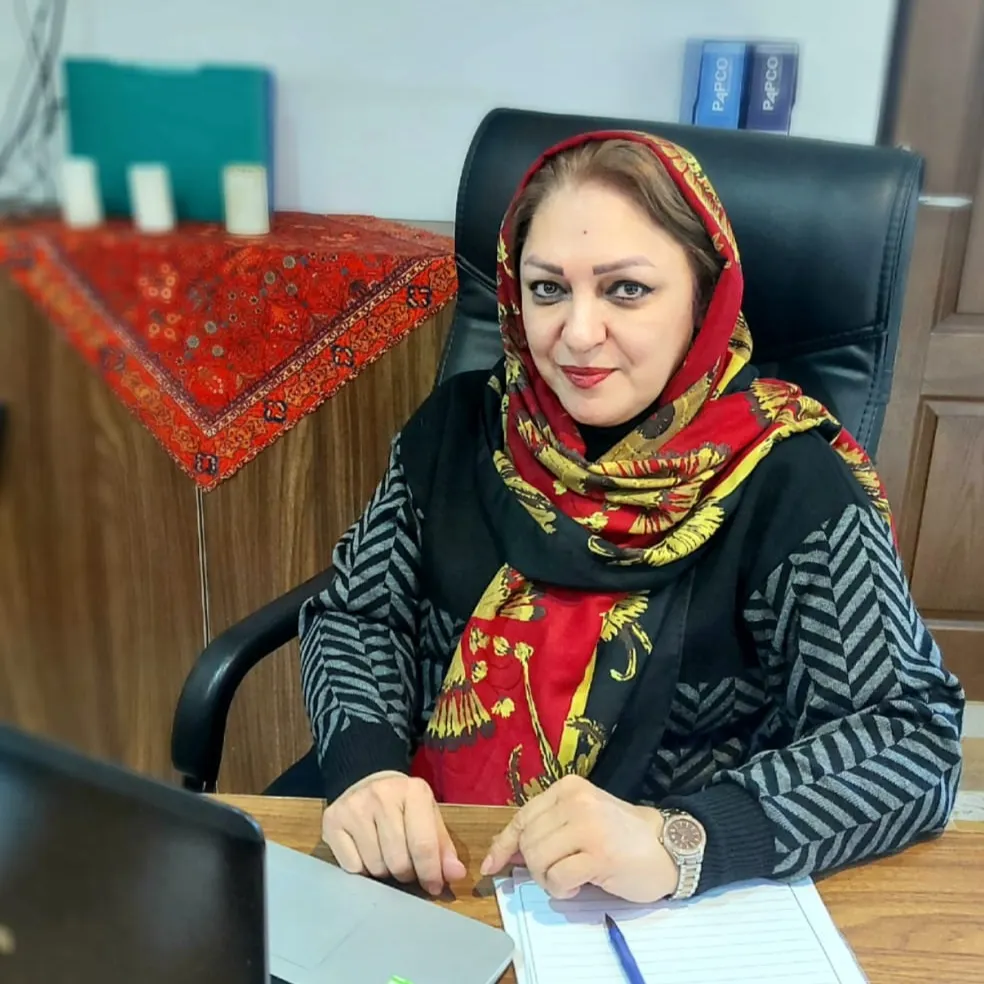 هاله زاهدی انارکی