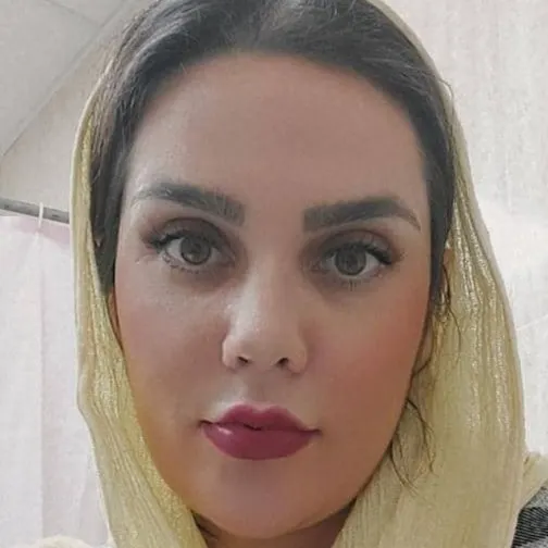 نوشین کاشفی