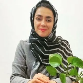 زهرا پورکمالی